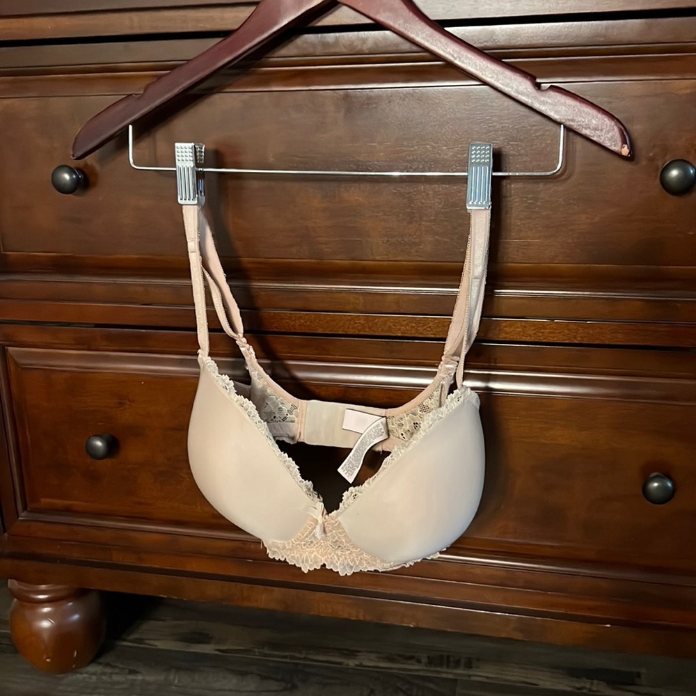 Victoria Secret Angel Line 32 DDD Peachy Pink bra with under wire